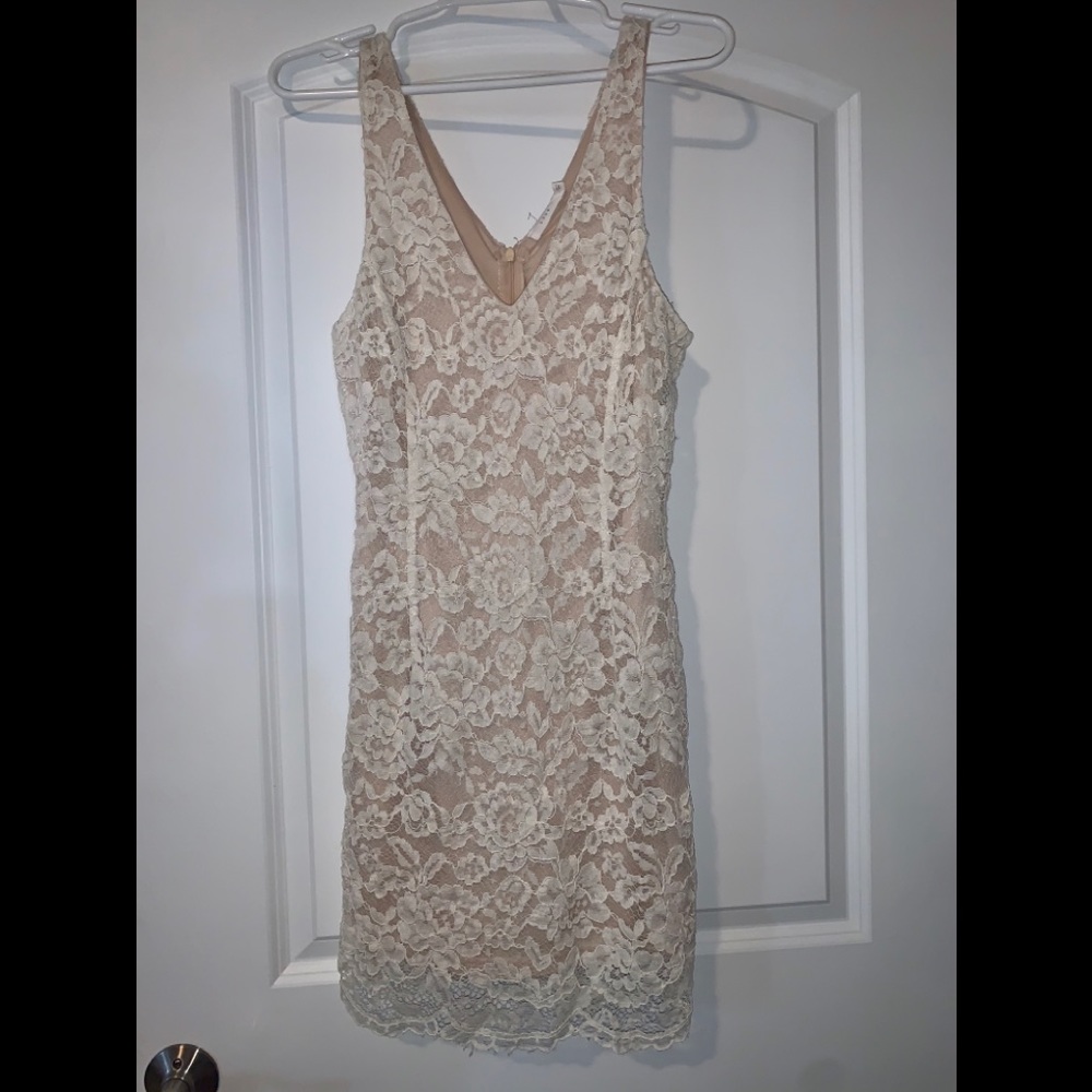 Women’s dress